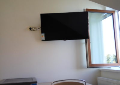 Montáž TV na stěnu